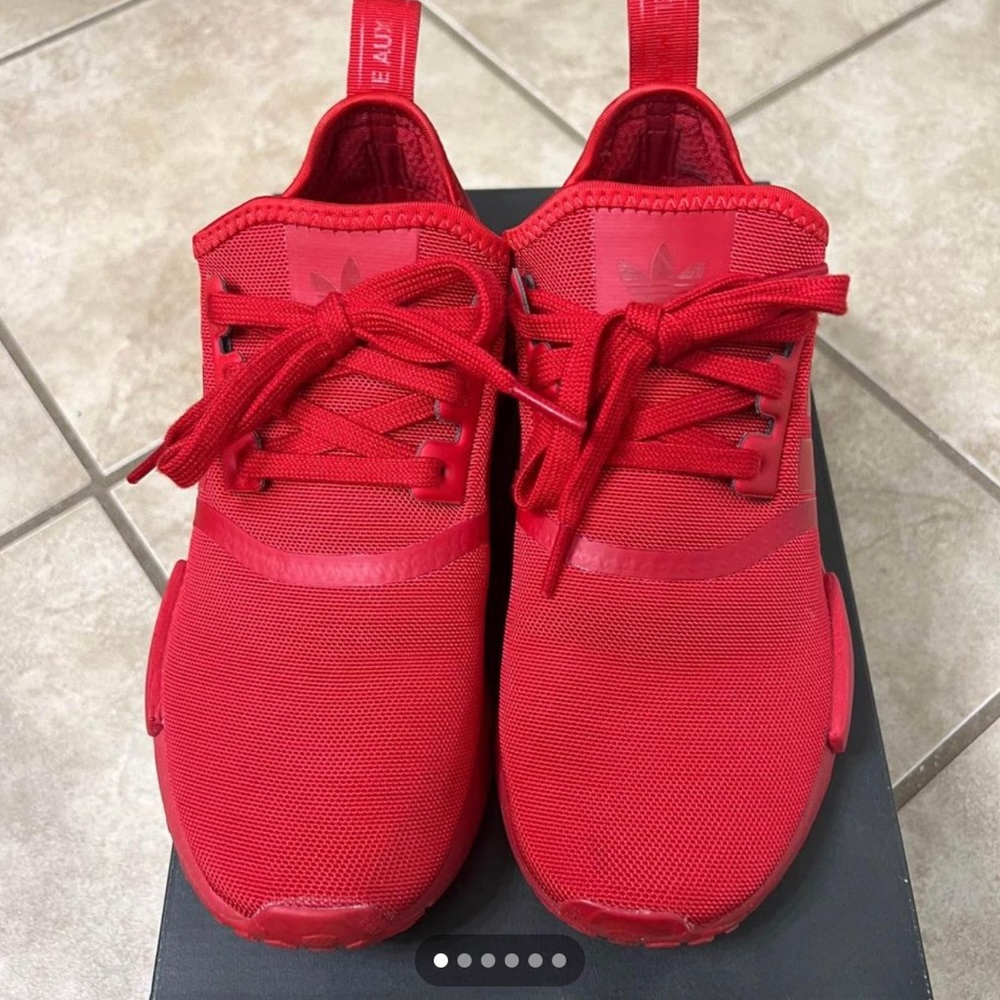 Youth Adidas nmd R1 all red
